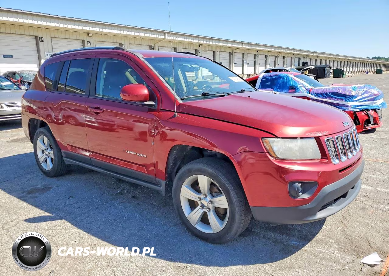 2016 Sterling Compass Latitude VIN:1C4NJDEB1GD631010 - 4