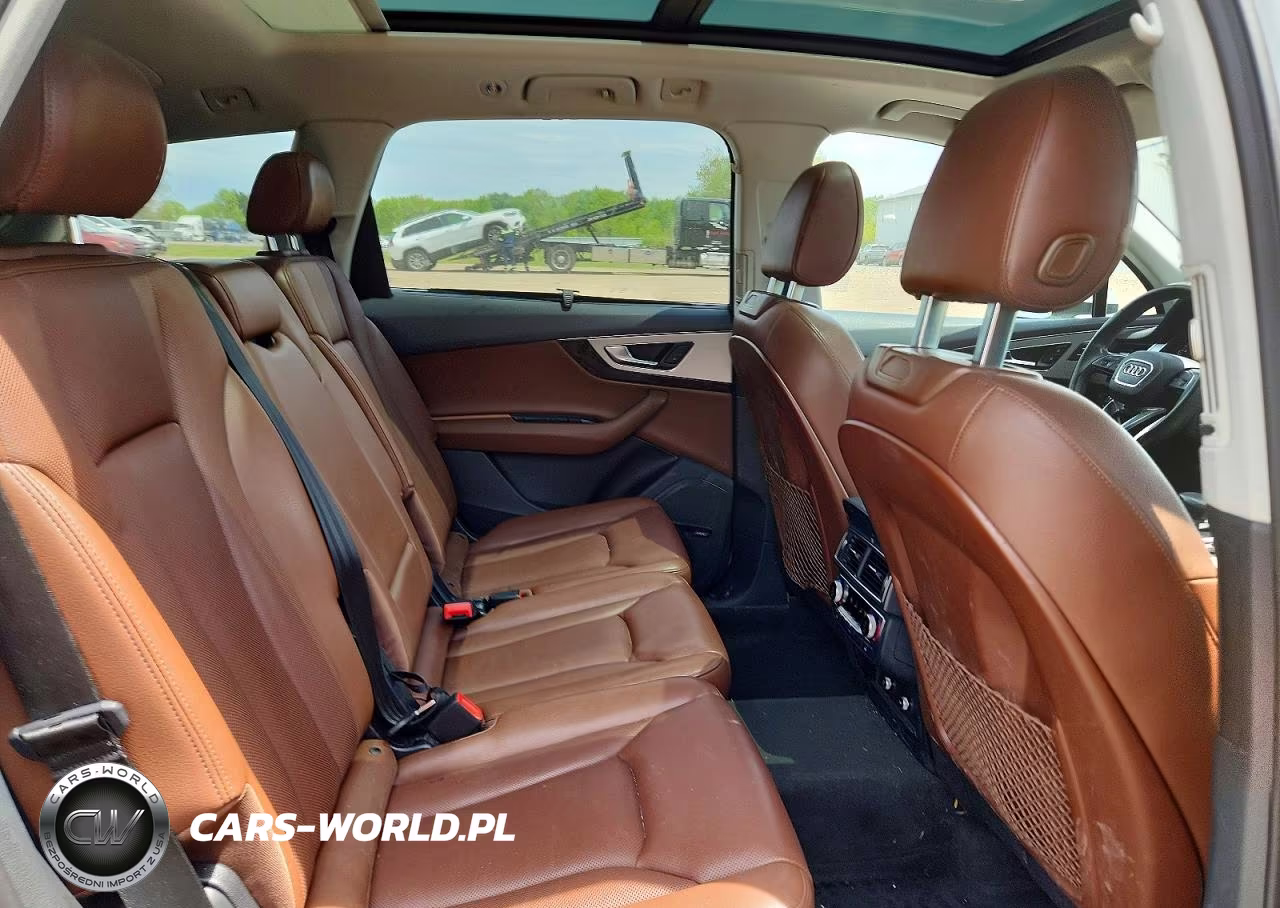 2019 Audi Q7 Premium Plus VIN:WA1LHAF71KD024183 - 11