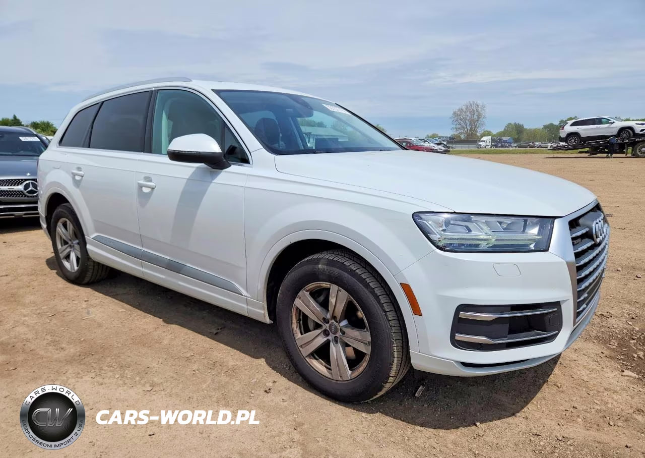 2019 Audi Q7 Premium Plus VIN:WA1LHAF71KD024183 - 4