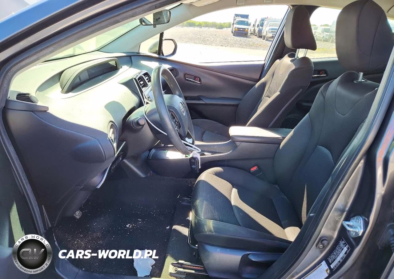 2021 Toyota Prius L Eco VIN:JTDKAMFU9M3143945 - 7