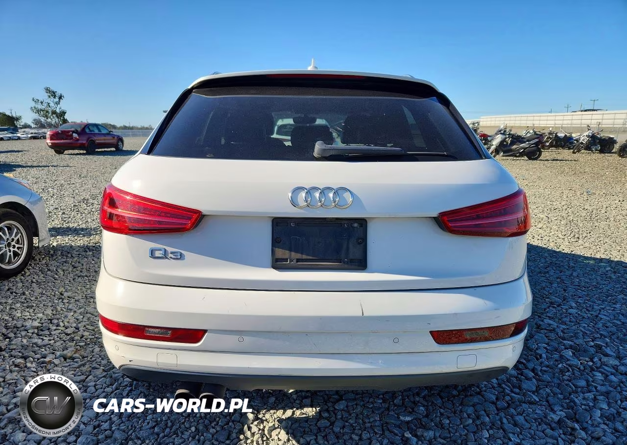 2016 Audi Q3 Premium Plus VIN:WA1BFCFS7GR024801 - 6
