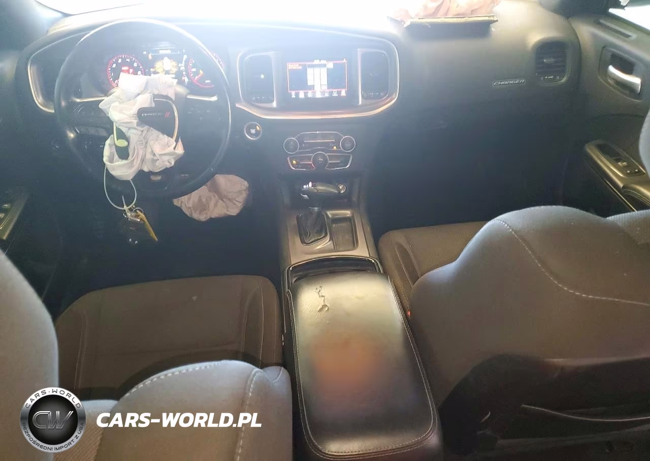 2019 Dodge Charger Sxt VIN:2C3CDXBG2KH732511 - 8