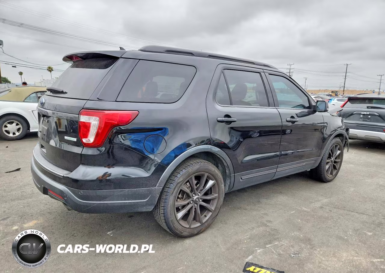 2019 Ford Explorer Xlt VIN:1FM5K7DH7KGA41627 - 3