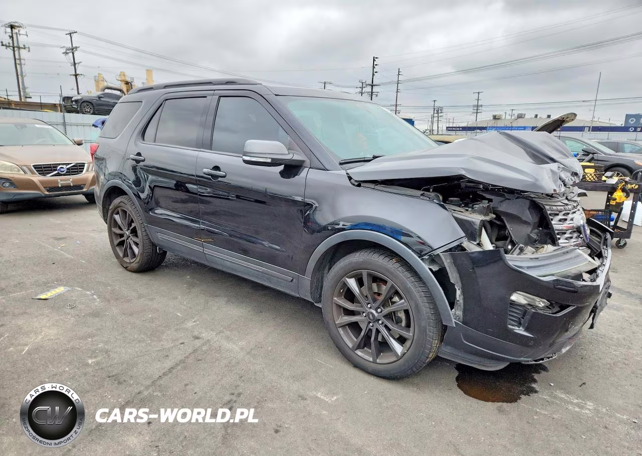 2019 Ford Explorer Xlt VIN:1FM5K7DH7KGA41627 - 4