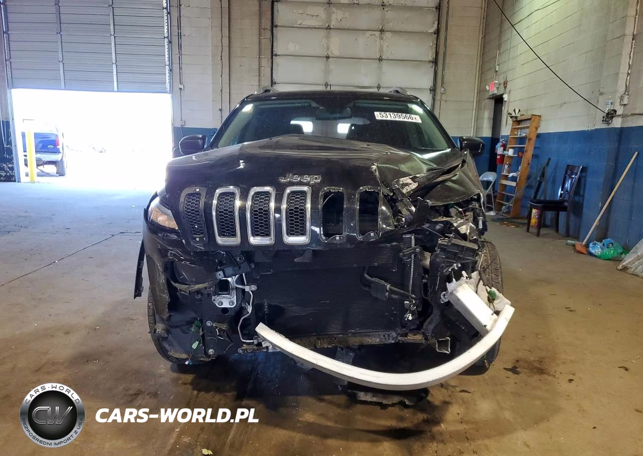 2017 Jeep Cherokee Sport VIN:1C4PJMAB3HW557884 - 5