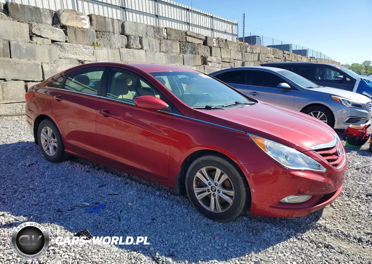 2013 Hyundai Sonata Gls VIN:5NPEB4AC9DH557241 - 4