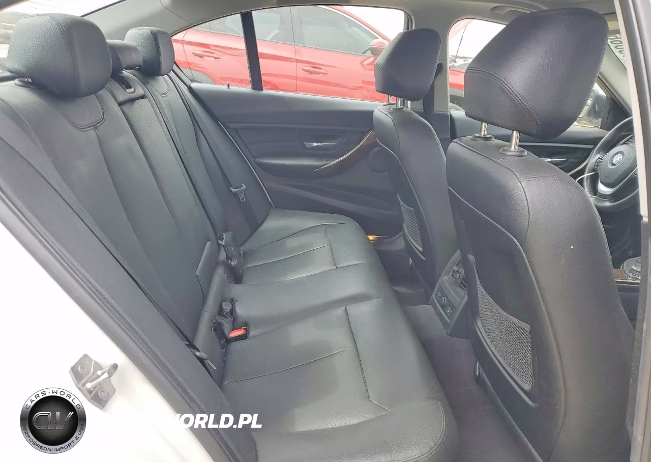2015 BMW 328 Xi VIN:WBA3B3C5XFF547747 - 10