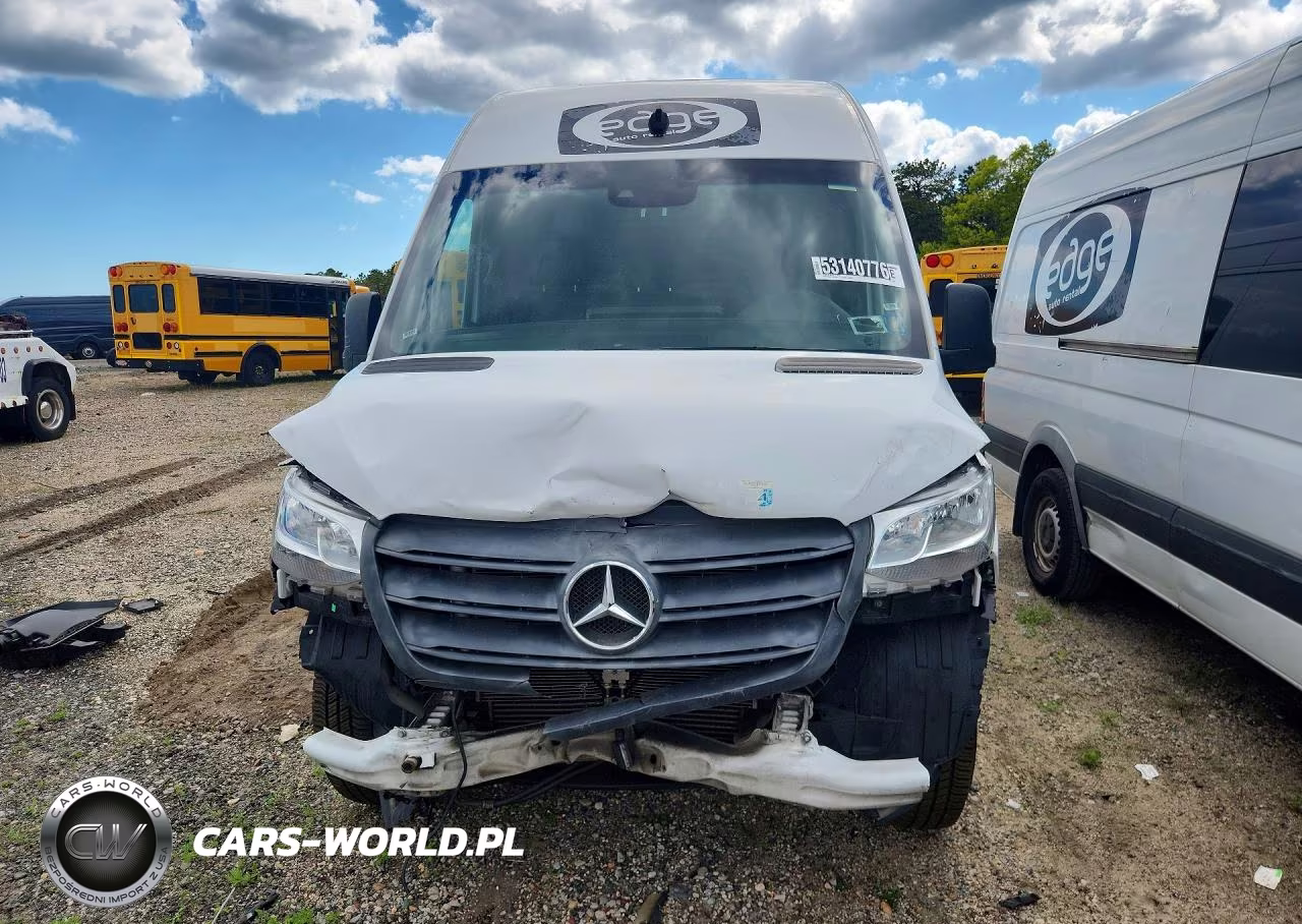 2019 Mercedes-Benz Sprinter 2500 VIN:WD3PF0CDXKT010946 - 5
