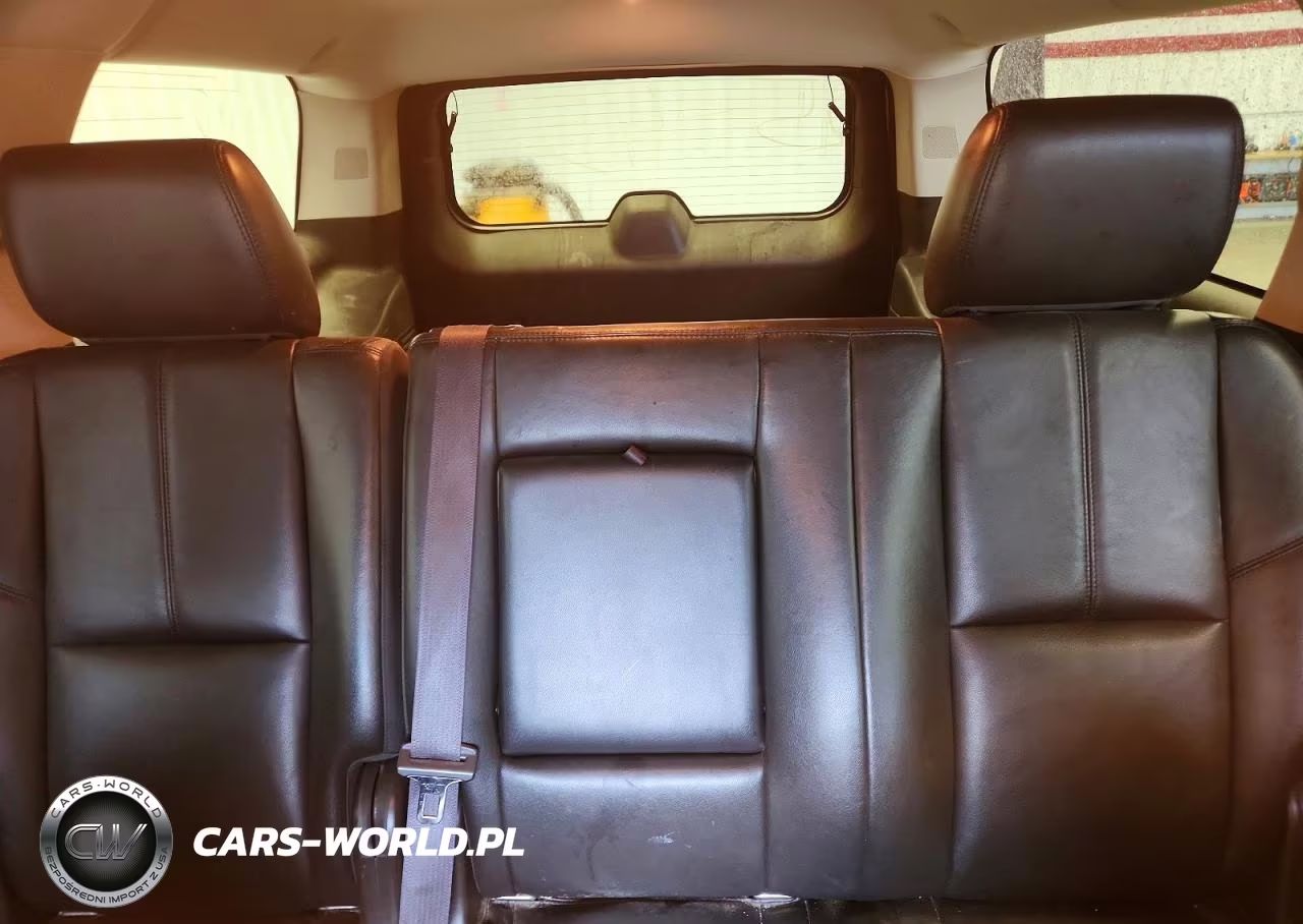 2013 Chevrolet Suburban K1500 Lt VIN:1GNSKJE74DR186049 - 10