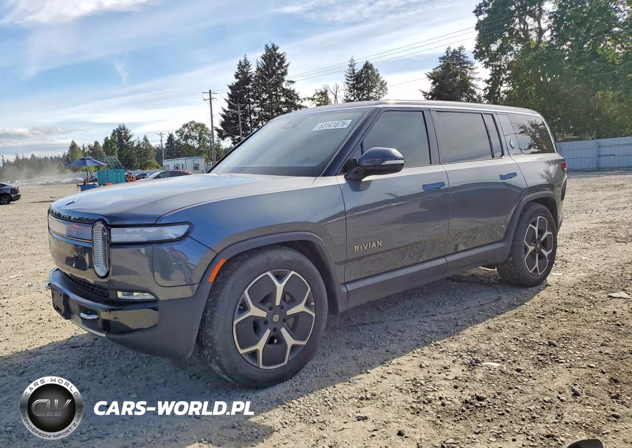 2023 Rivian R1S Adventure