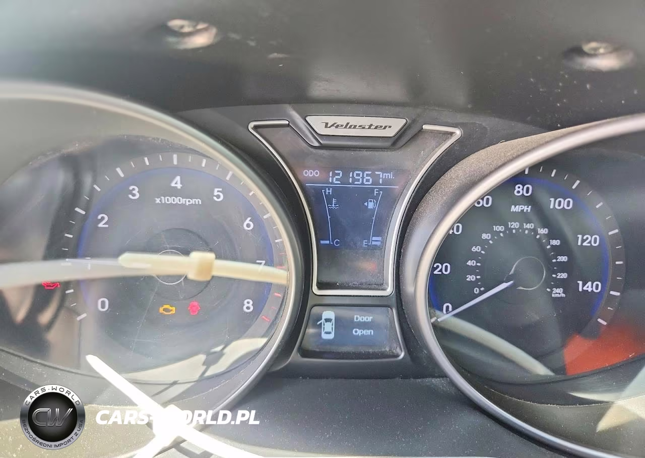 2013 Hyundai Veloster Turbo VIN:KMHTC6AE2DU175068 - 9