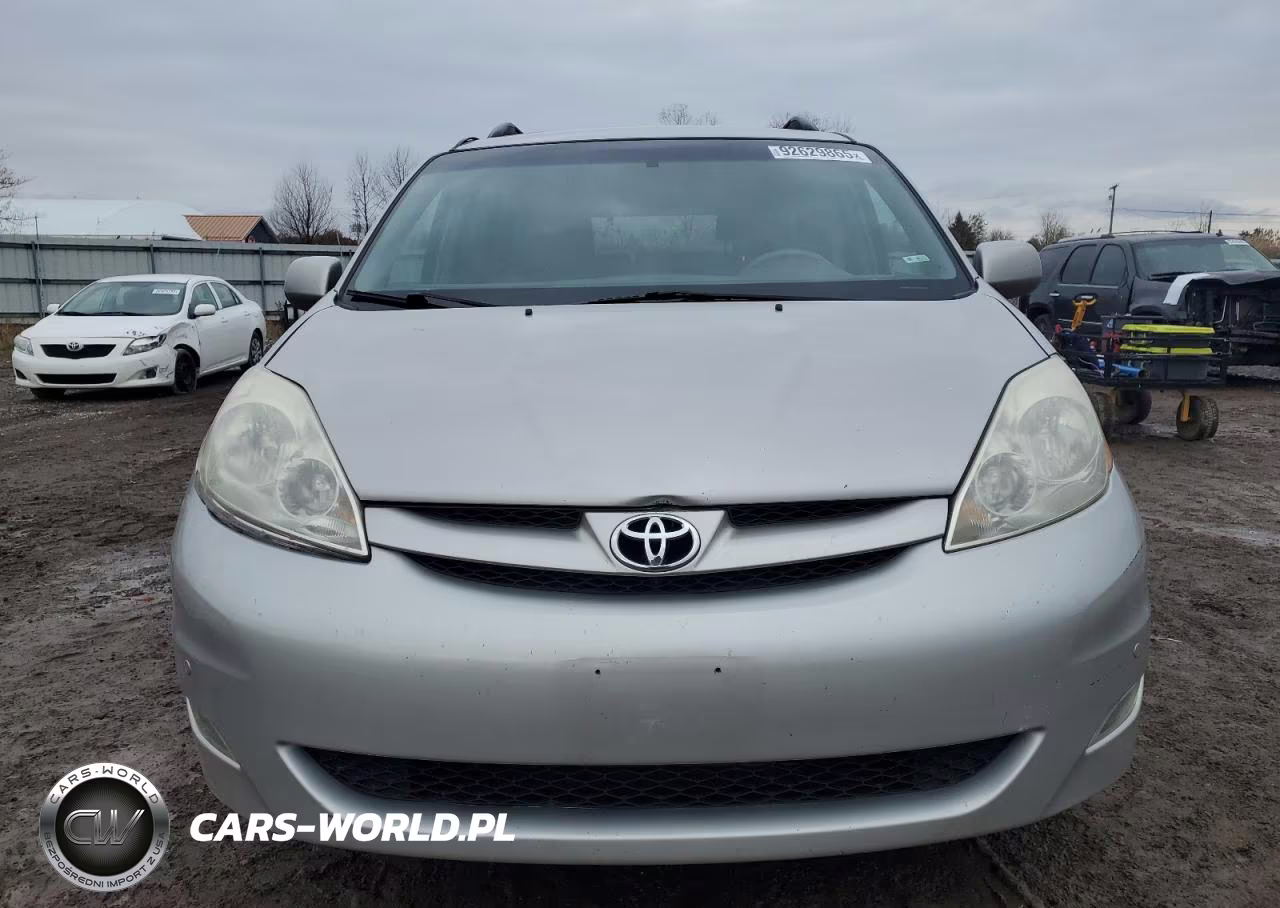 2010 Toyota Sienna Xle VIN:5TDYK4CC3AS316002 - 5