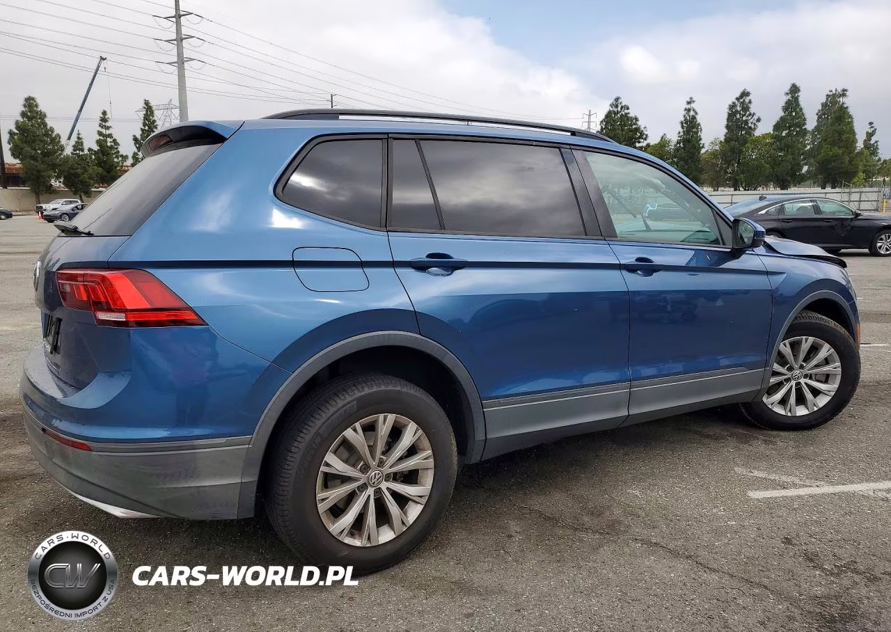 2019 Volkswagen Tiguan S VIN:3VV1B7AX4KM062747 - 3