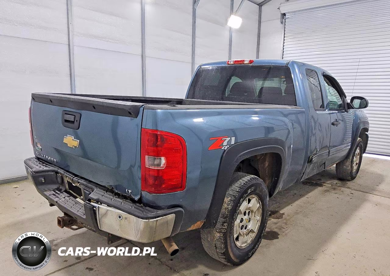 2010 Chevrolet Silverado K1500 Lt VIN:1GCSKSE30AZ152357 - 3