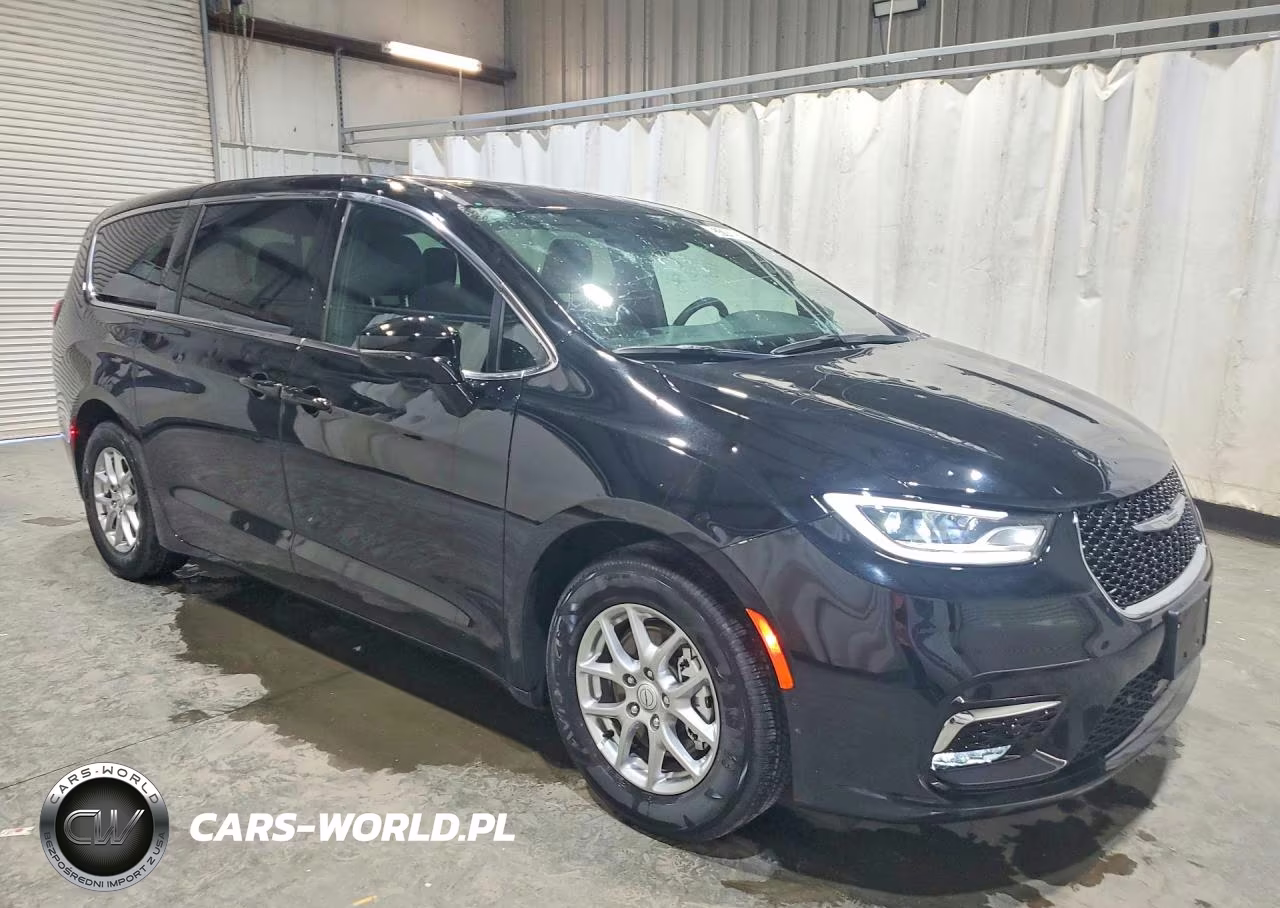 2026 Chrysler Pacifica Select VIN:2C4RC1BG4TR261348 - 4