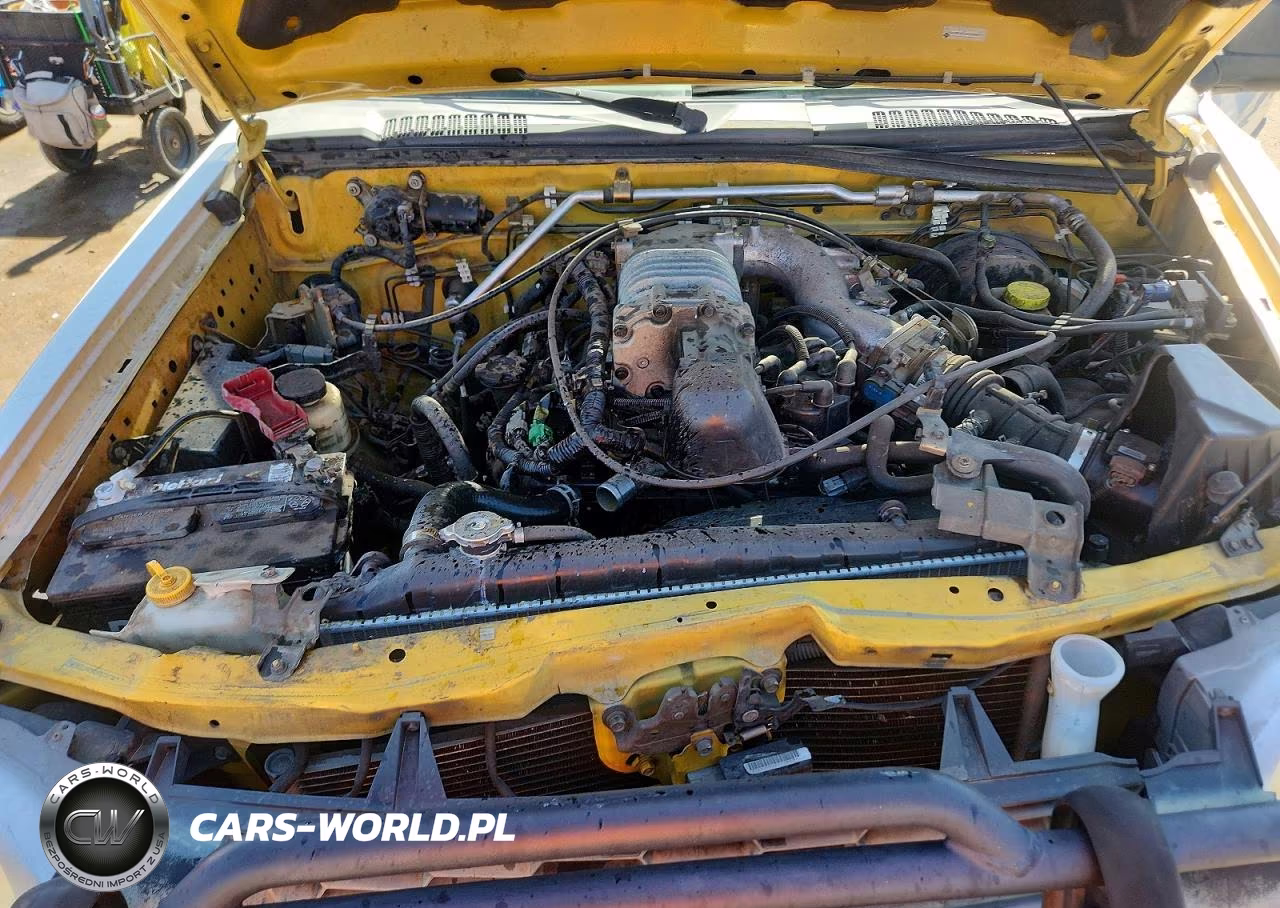 2002 Nissan Xterra Xe S VIN:5N1MD28T12C599259 - 11