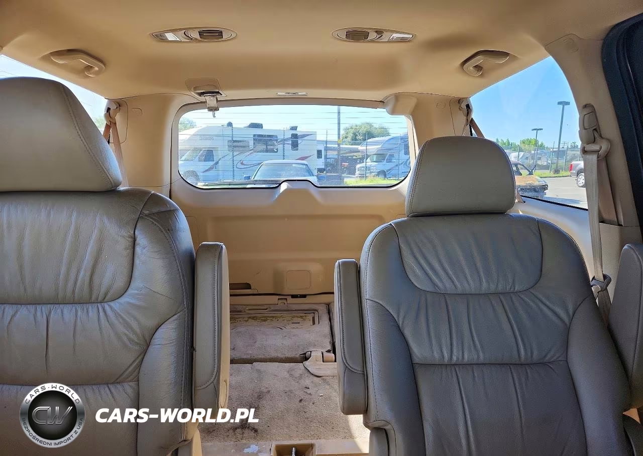 2007 Honda Odyssey Touring VIN:5FNRL38827B058617 - 10