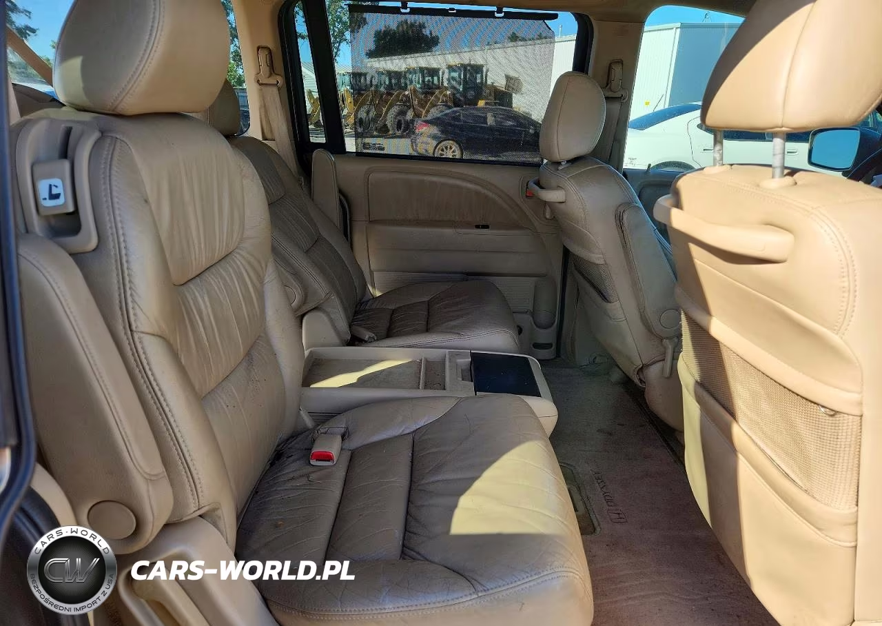 2007 Honda Odyssey Touring VIN:5FNRL38827B058617 - 11