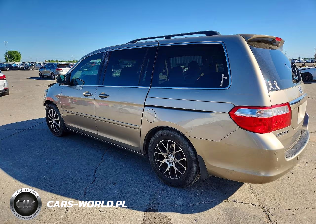 2007 Honda Odyssey Touring VIN:5FNRL38827B058617 - 2