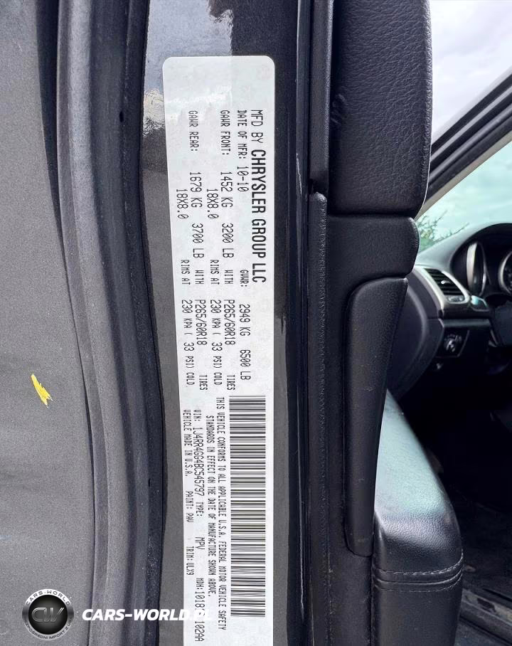 2011 Jeep Grand Cherokee Laredo VIN:1J4RR4GG4BC545797 - 10