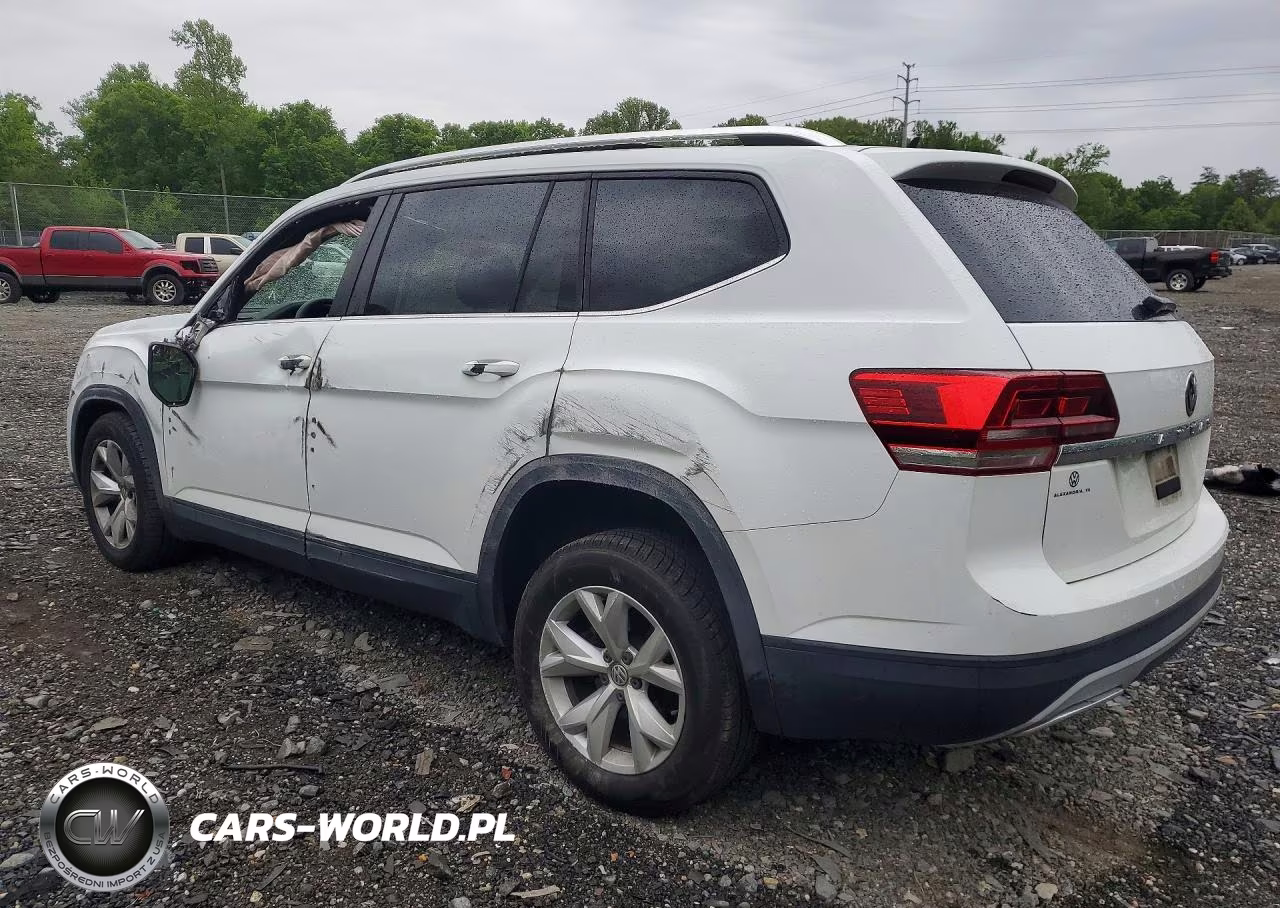 2018 Volkswagen Atlas VIN:1V2BR2CA8JC505779 - 2