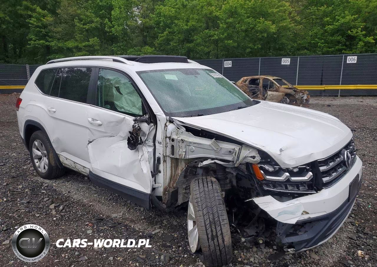 2018 Volkswagen Atlas VIN:1V2BR2CA8JC505779 - 4