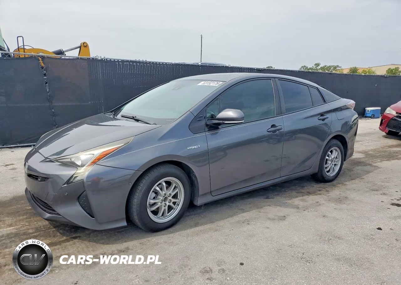 2017 Toyota Prius Three