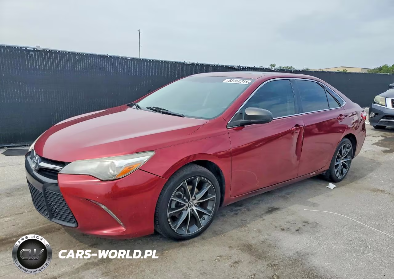 2017 Toyota Camry Xse