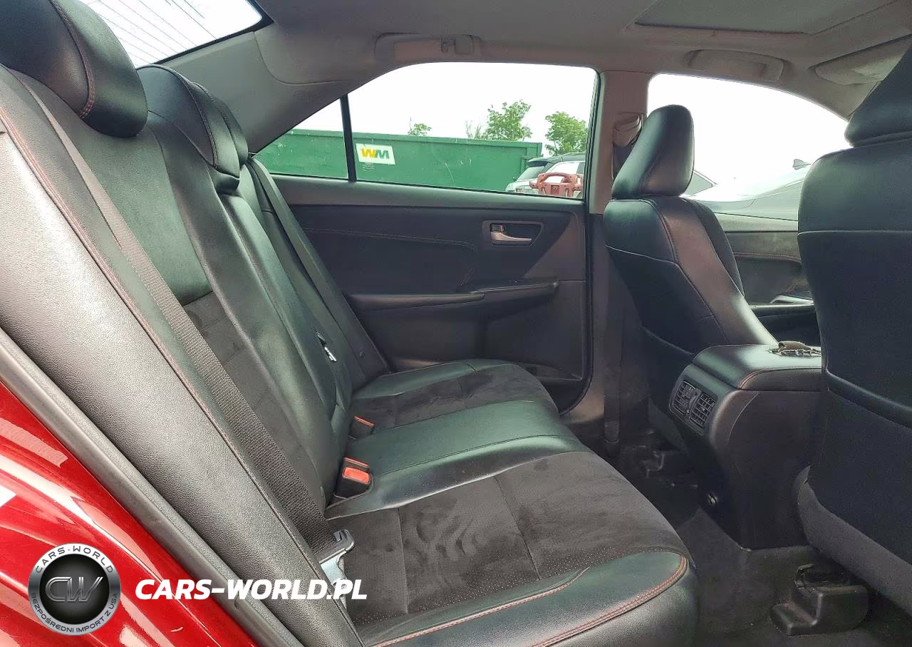 2017 Toyota Camry Xse VIN:4T1BF1FK4HU769090 - 10
