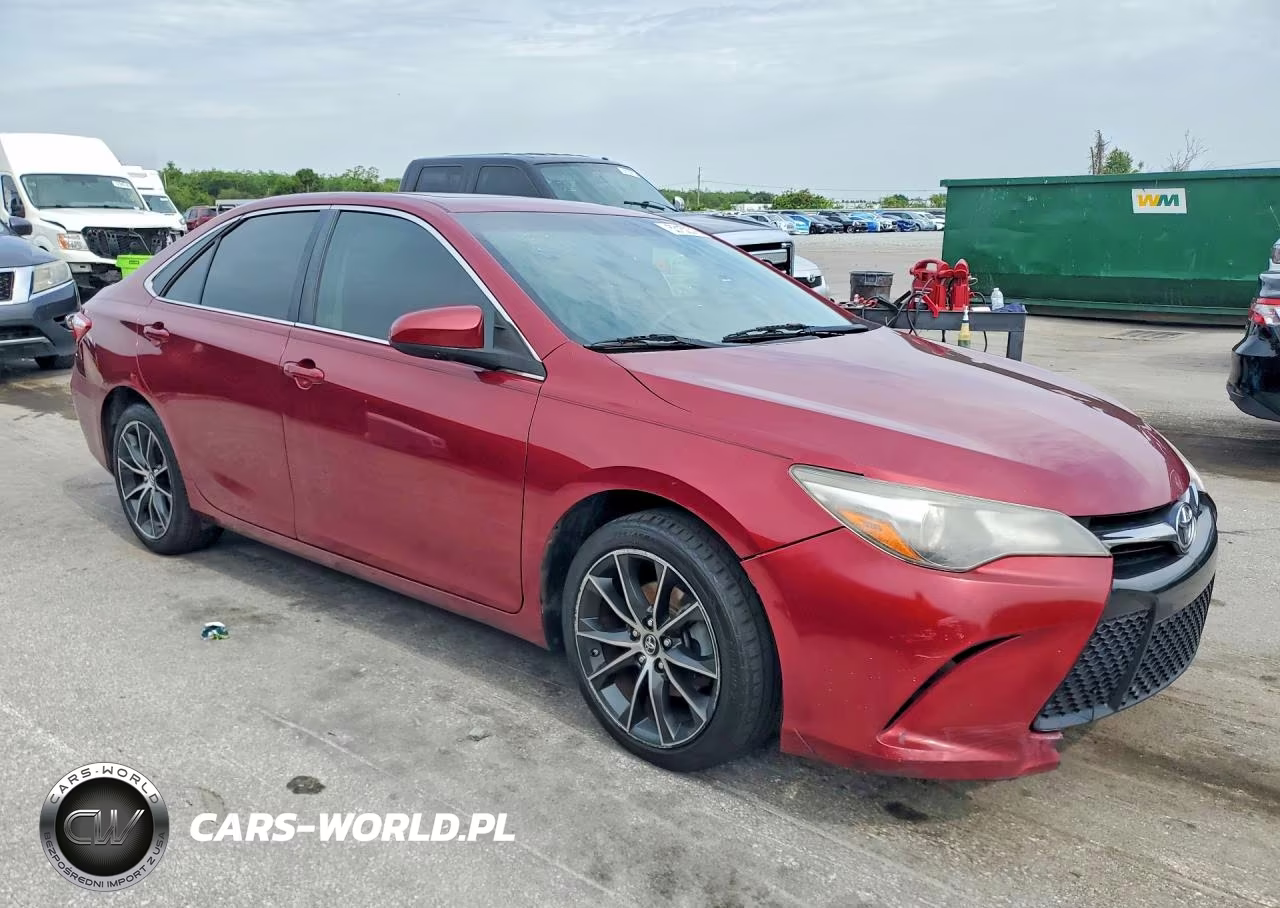 2017 Toyota Camry Xse VIN:4T1BF1FK4HU769090 - 4