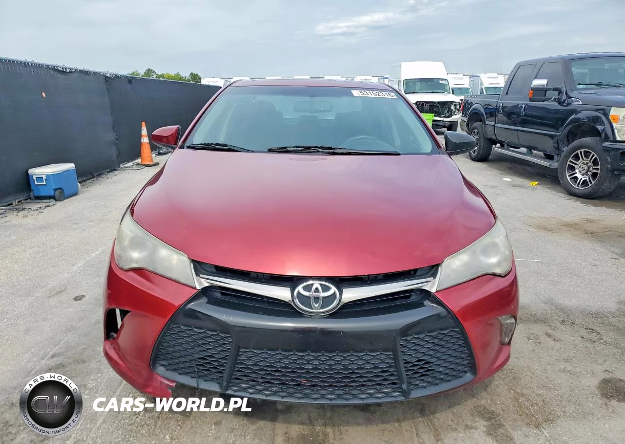 2017 Toyota Camry Xse VIN:4T1BF1FK4HU769090 - 5