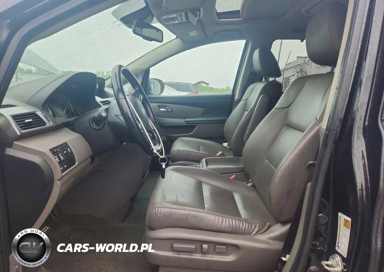 2014 Honda Odyssey Touring VIN:5FNRL5H94EB100402 - 7