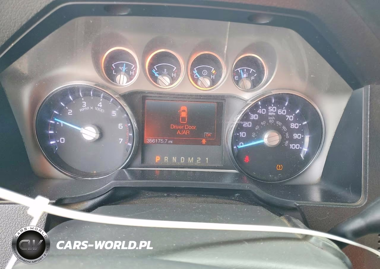 2015 Ford F250 Super Duty VIN:1FT7W2B63FEB50643 - 9