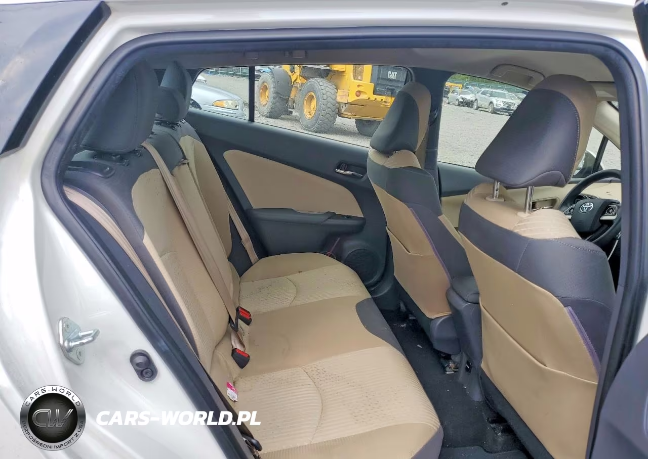 2016 Toyota Prius Two VIN:JTDKBRFU3G3006269 - 10