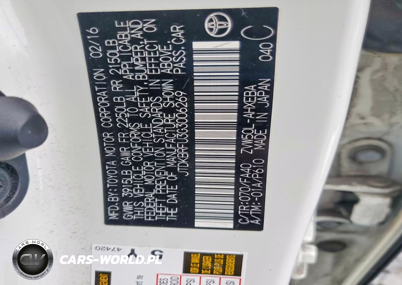 2016 Toyota Prius Two VIN:JTDKBRFU3G3006269 - 13
