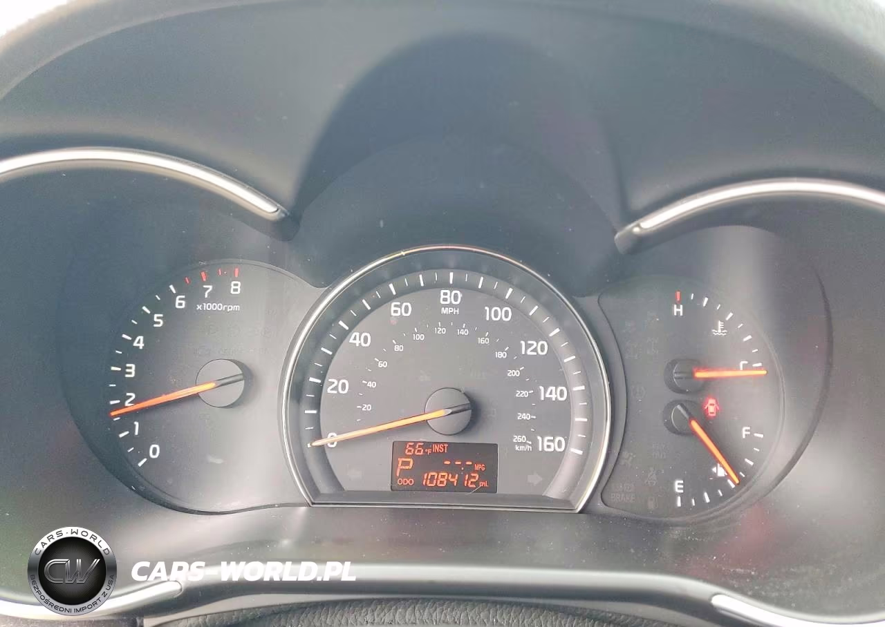 2015 Kia Sorento Lx VIN:5XYKT3A64FG603475 - 9