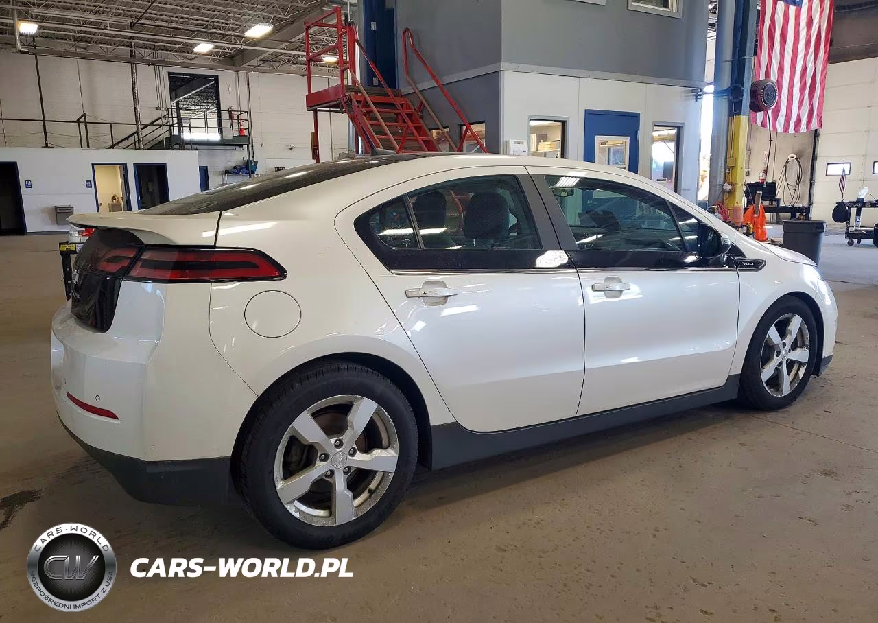 2012 Chevrolet Volt VIN:1G1RB6E41CU126566 - 3