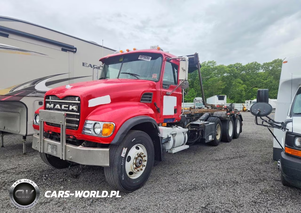 2006 Mack Cv700 Roll-Off Container Truck VIN:1M2AG11C76M047084 - 2