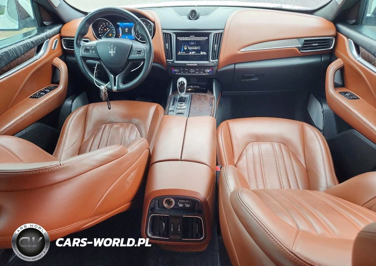 2017 Maserati Levante Luxury VIN:ZN661XUL4HX211076 - 8