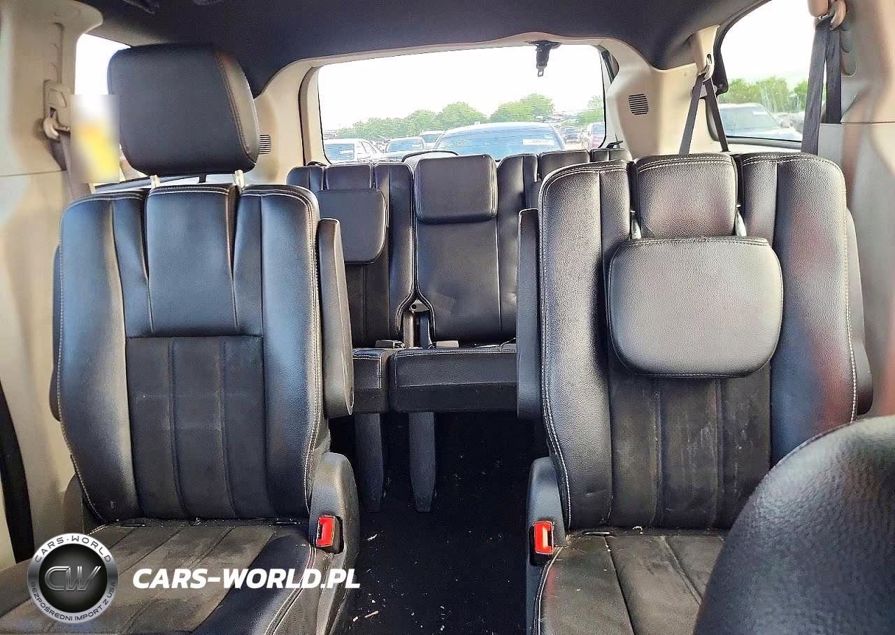 2019 Dodge Grand Caravan Sxt VIN:2C4RDGCG3KR755200 - 10
