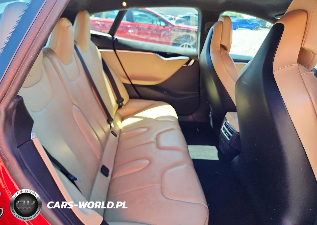 2016 Tesla Model S VIN:5YJSA1E40GF163542 - 10