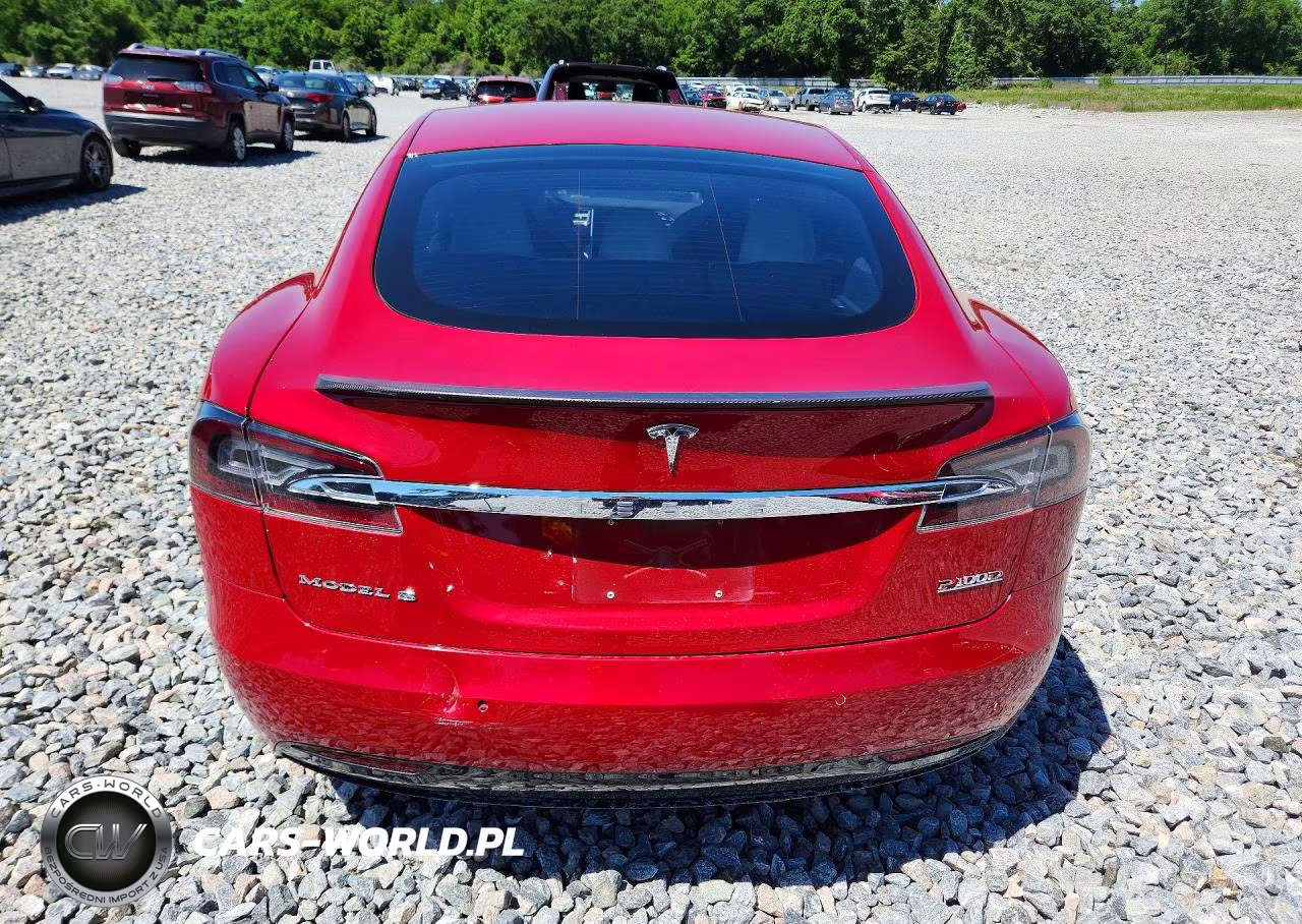 2016 Tesla Model S VIN:5YJSA1E40GF163542 - 6