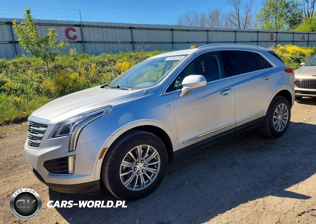 2017 Cadillac Xt5 Luxury – zdjęcie 1 z 13