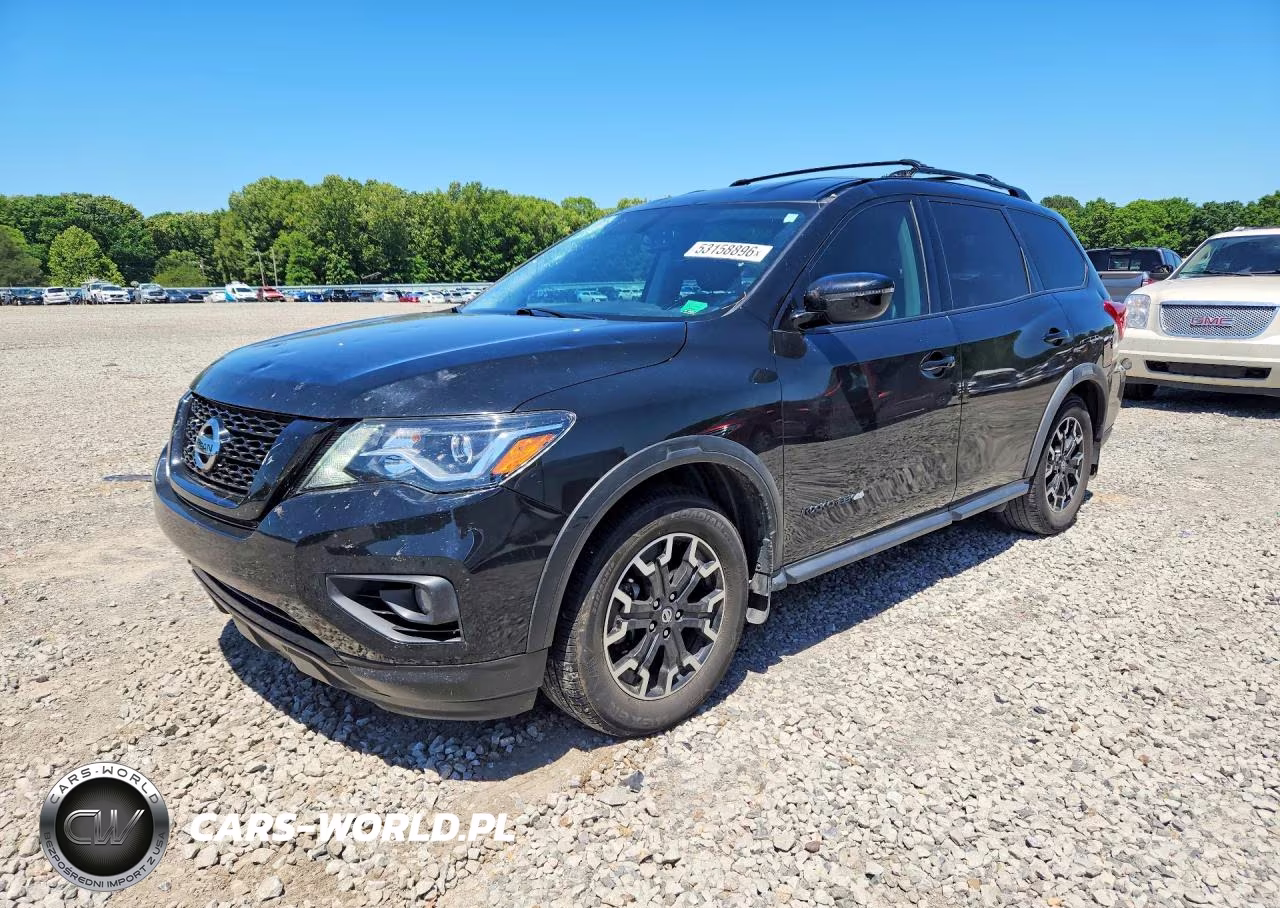 2020 Nissan Pathfinder Sv