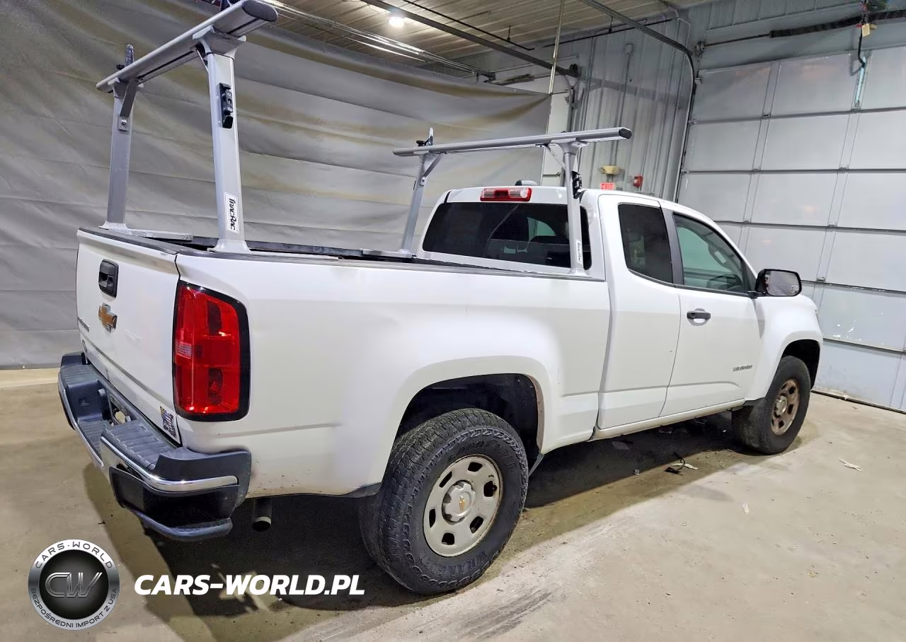2015 Chevrolet Colorado VIN:1GCHSAEA2F1174868 - 3