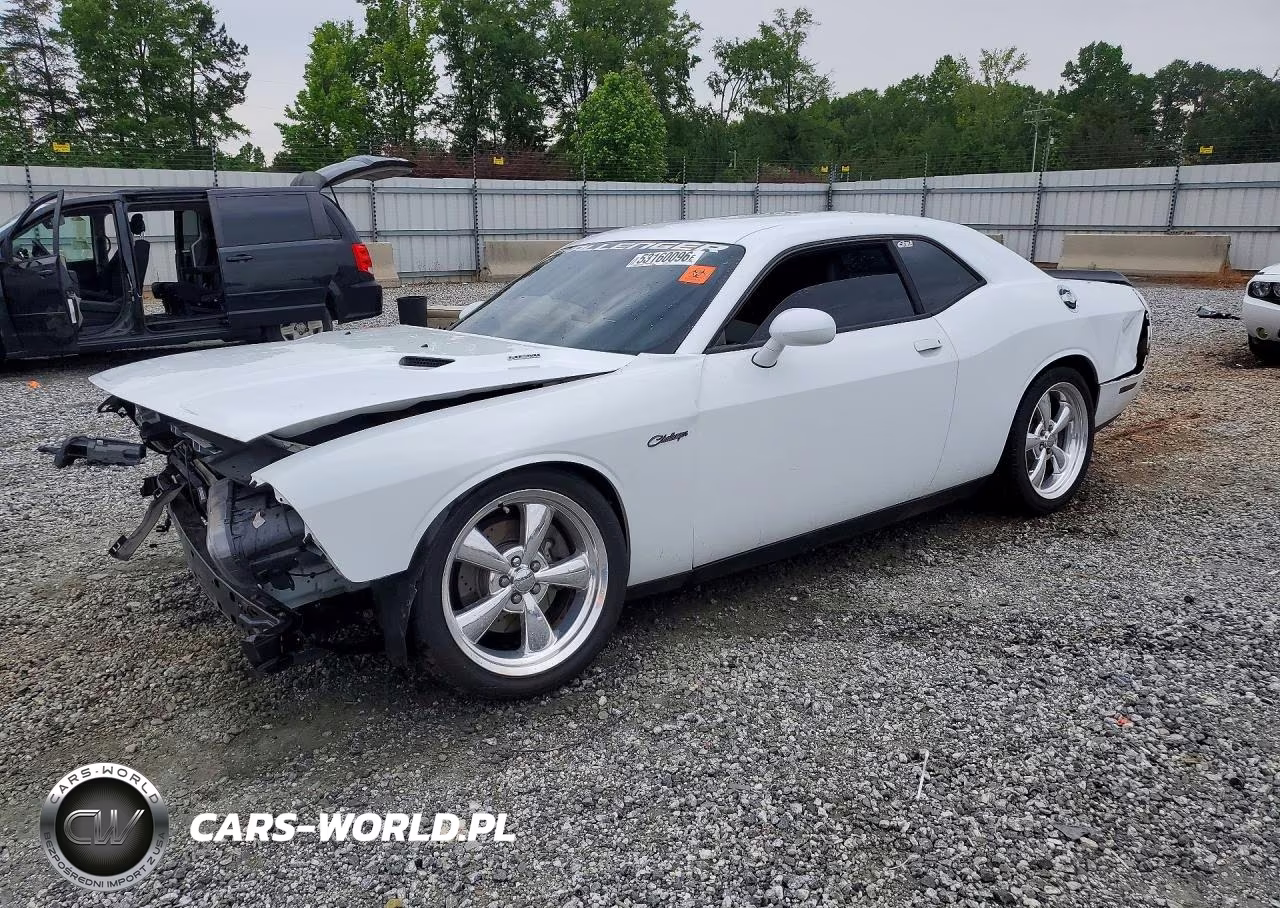 2013 Dodge Challenger R