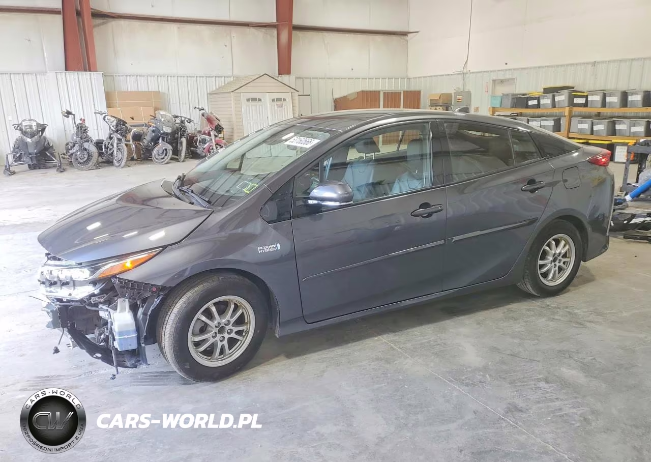2017 Toyota Prius Prime Advanced – zdjęcie 1 z 13