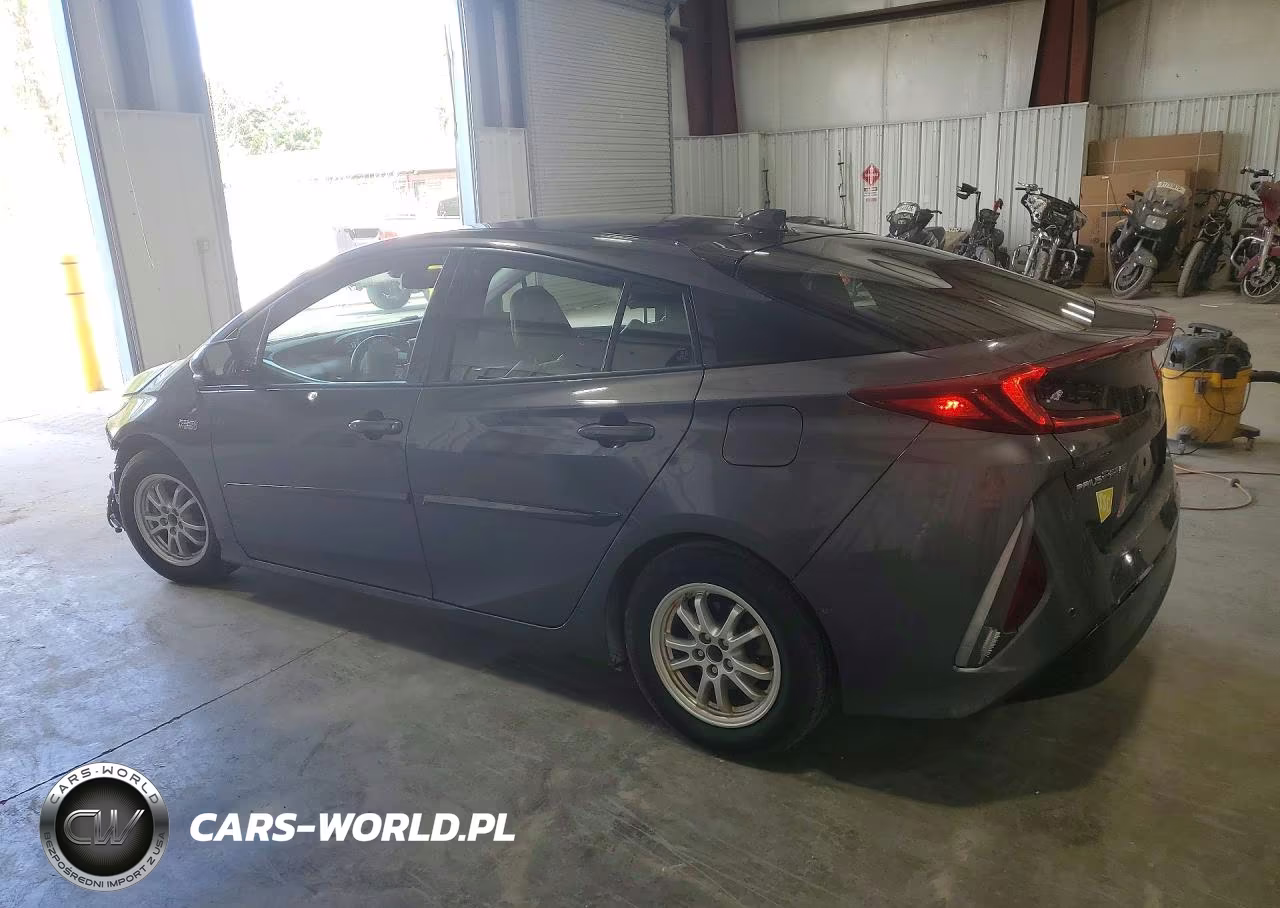 2017 Toyota Prius Prime Advanced VIN:JTDKARFP3H3037391 - 2