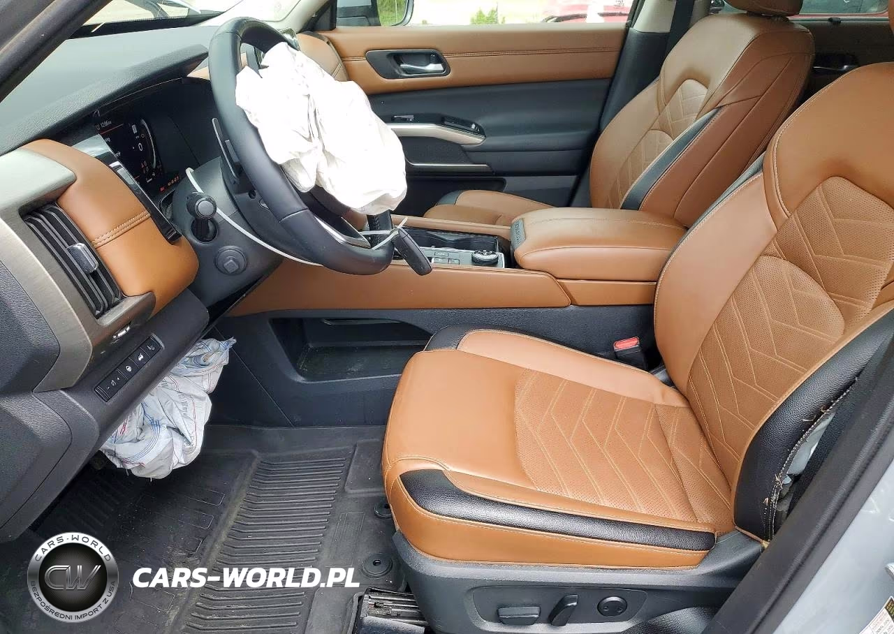 2025 Nissan Pathfinder Platinum VIN:5N1DR3DK8SC222092 - 7
