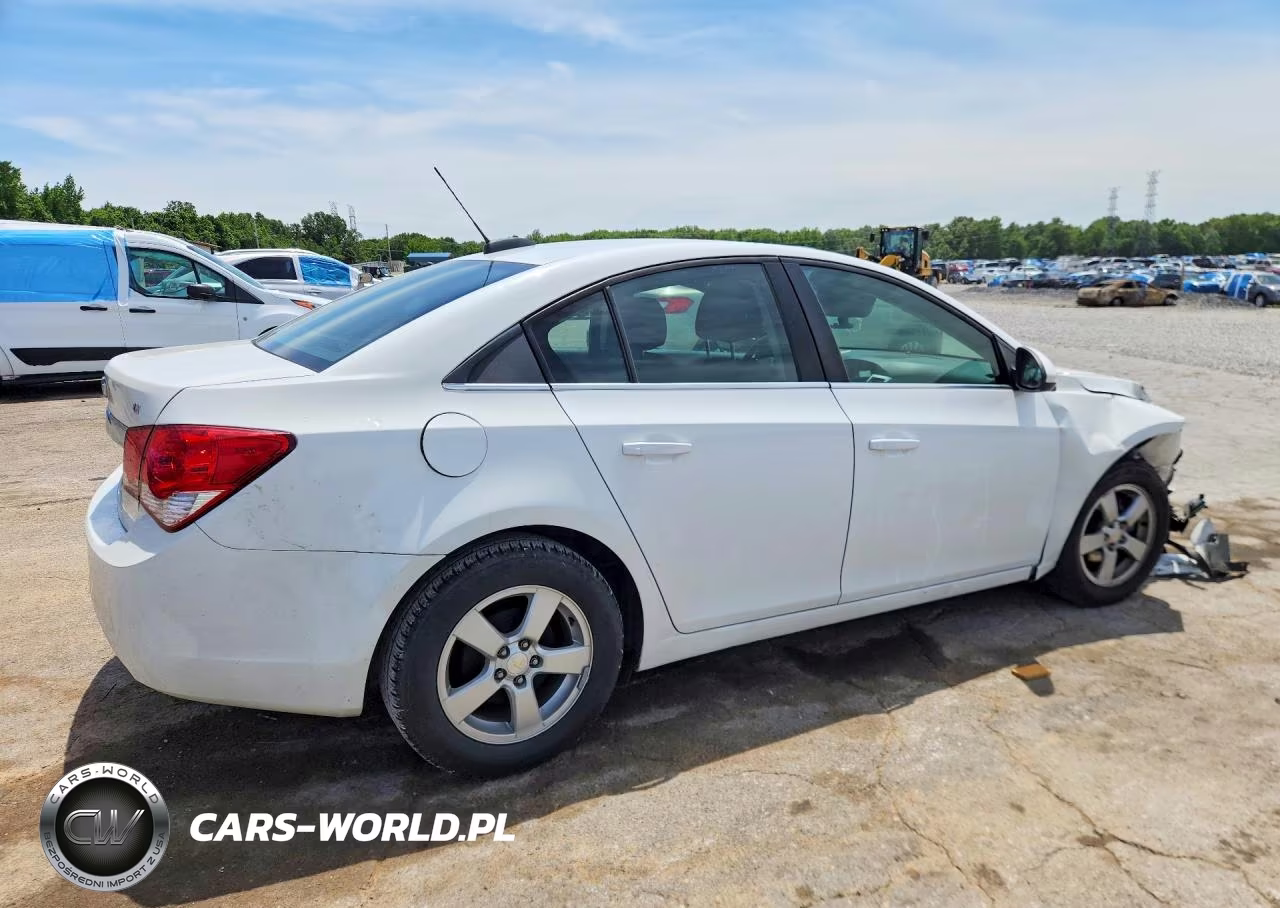 2016 Chevrolet Cruze Limited 1Lt Auto VIN:1G1PE5SB6G7134629 - 3